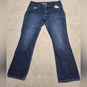 Chico's Platinum Flare Denim Blue Jeans Womens Sz 2 Regular (33) Stretch Preppy